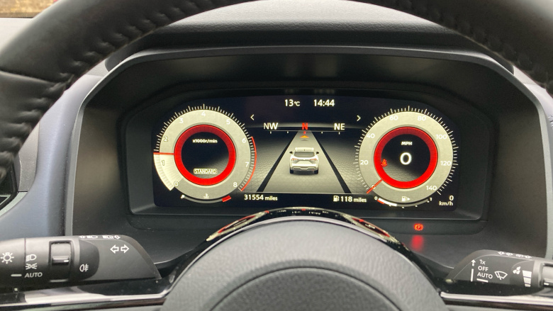 Nissan Qashqai 1.3 DiG-T MH Tekna 5dr Petrol Hatchback